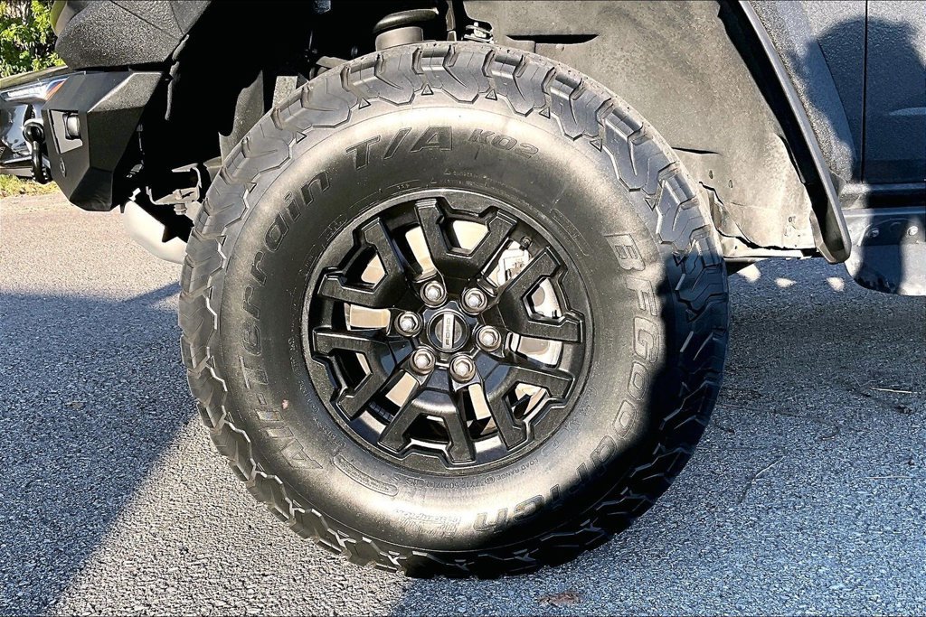 Used 2022 Ford Bronco Raptor w/ Interior Carbon Fiber Pack 6 AWD/4WD image 11