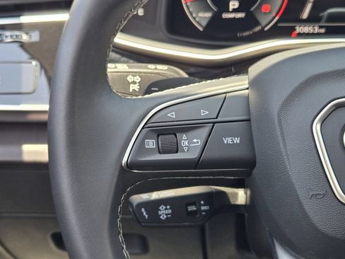 Certified 2023 Audi Q8 Prestige AWD/4WD image 36
