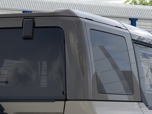 New 2026 Ford Bronco Badlands image 25