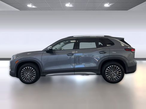 New 2026 Volkswagen Tiguan S FWD image 2