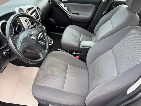 Used 2006 Toyota Matrix image 9