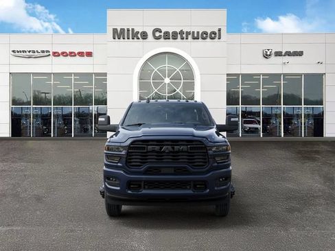 New 2026 RAM 3500 Big Horn AWD/4WD image 6
