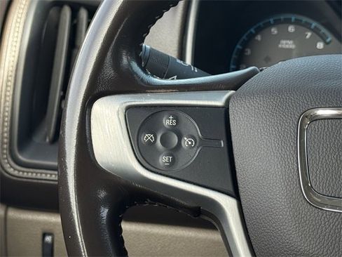 Used 2018 GMC Canyon SLE w/ SLE Convenience Package image 13