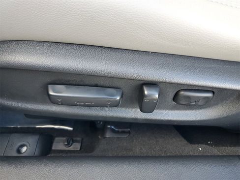 Used 2015 Honda Accord EX-L image 22
