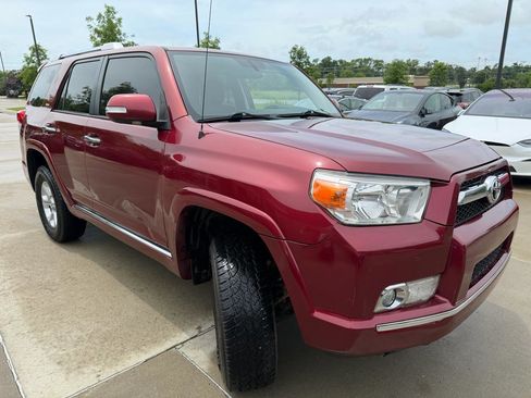 Used 2013 Toyota 4Runner SR5 w/ Convenience Pkg AWD/4WD image 3