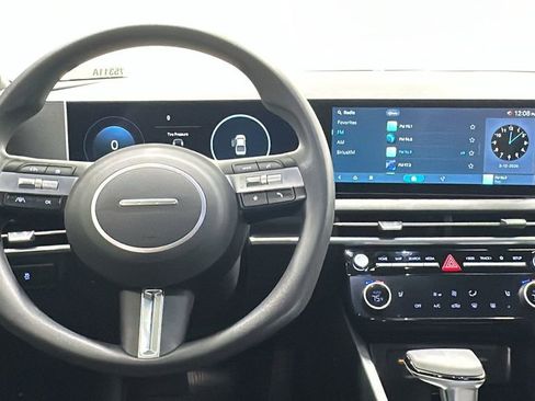 Certified 2026 Hyundai Santa Cruz SEL image 11