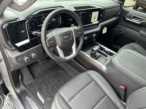 New 2026 GMC Sierra 1500 SLT w/ SLT Premium Plus Package image 13