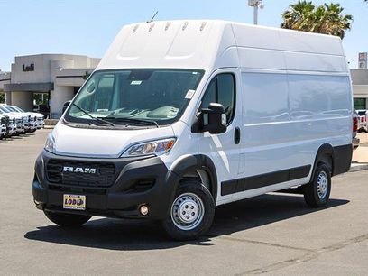 New 2025 RAM ProMaster 3500 w/ Convenience Group