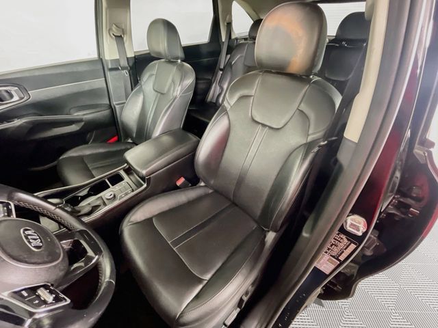 Used 2021 Kia Sorento S w/ Panoramic Sunroof Package FWD image 21