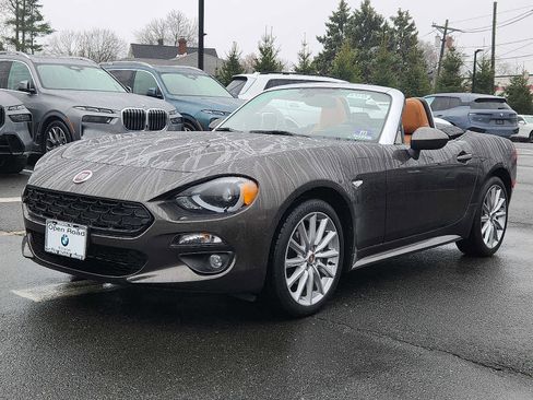 Used 2019 FIAT 124 Spider Lusso w/ Convenience Group image 3