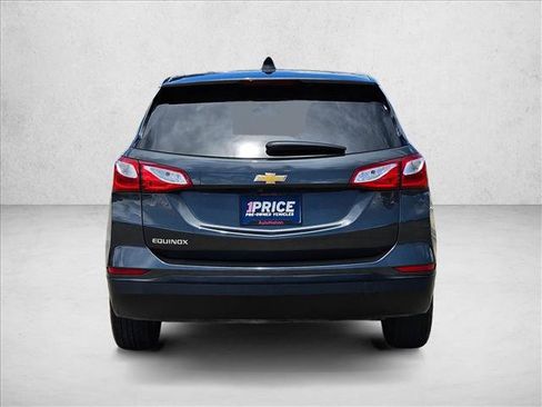 Used 2020 Chevrolet Equinox LS w/ LS Convenience Package FWD image 6