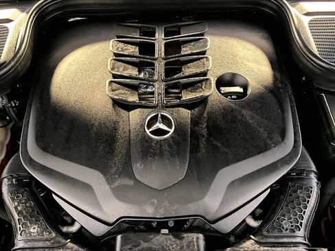 Used 2023 Mercedes-Benz GLS 580 4MATIC image 31