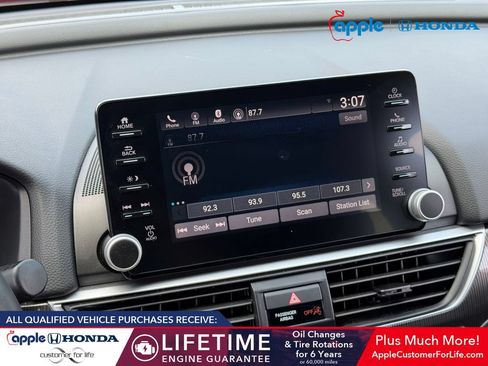 Used 2019 Honda Accord Sport image 12