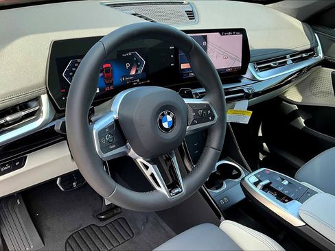 New 2026 BMW X1 xDrive28i w/ M Sport Package image 8