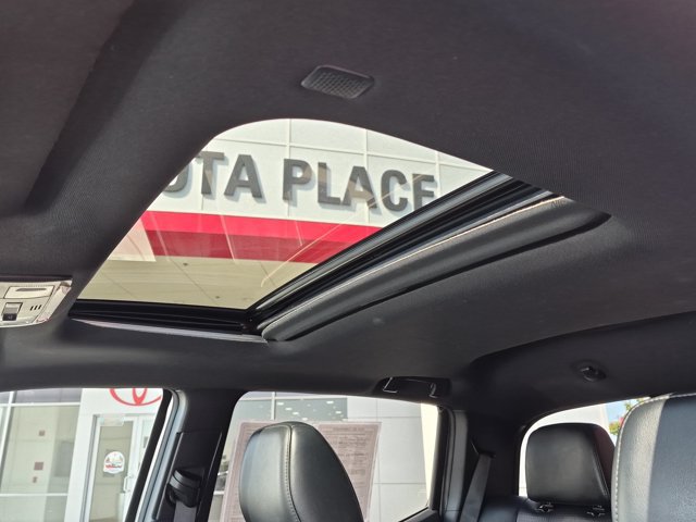Used 2022 Toyota Tacoma TRD Sport w/ TRD Premium Sport Package RWD image 19