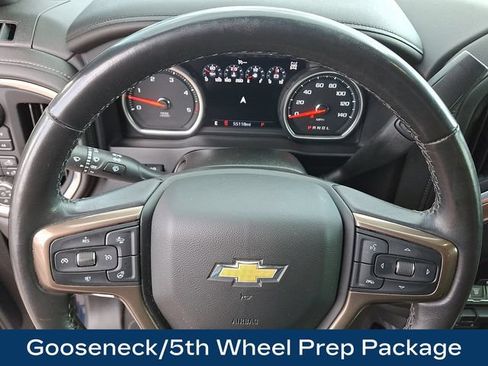 Used 2022 Chevrolet Silverado 3500 High Country w/ Technology Package AWD/4WD image 4