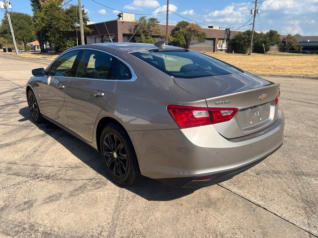 Used 2024 Chevrolet Malibu LT FWD image 11