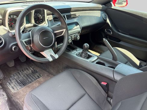 Used 2010 Chevrolet Camaro LT w/ RS Package RWD image 10