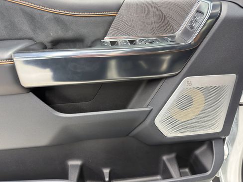 Used 2024 Ford F450 Platinum w/ FX4 Off-Road Package image 16