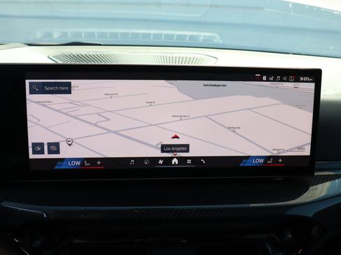 Used 2025 BMW M2 w/ Lighting Package image 20