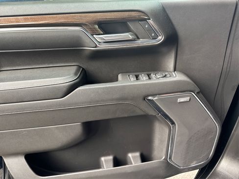 Used 2024 Chevrolet Silverado 1500 LT Trail Boss w/ LT Trail Boss Premium Package image 25