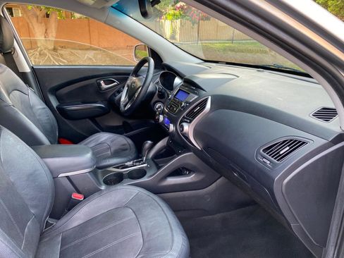 Used 2012 Hyundai Tucson Limited image 52