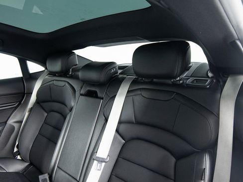 Certified 2022 Porsche Taycan image 21