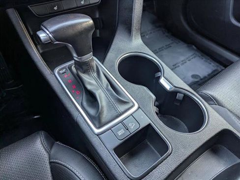 Used 2020 Kia Sportage EX image 12