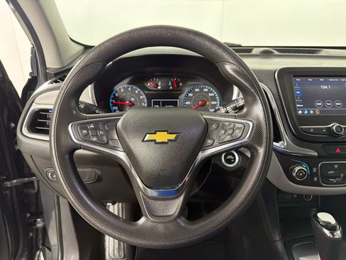 Used 2019 Chevrolet Equinox LS w/ LS Convenience Package FWD image 13