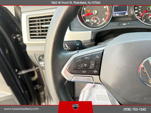 Used 2021 Volkswagen Atlas SE w/ Panoramic Sunroof Package AWD/4WD image 24