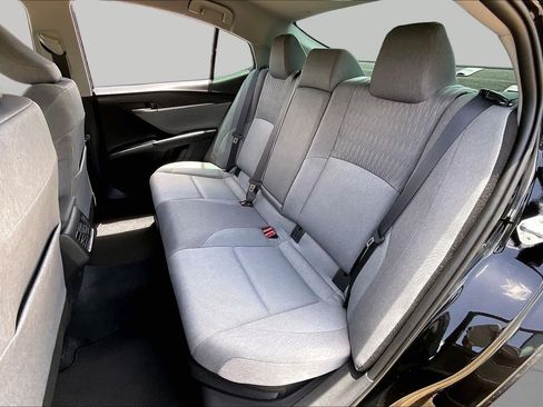 Used 2026 Toyota Camry LE w/ Convenience Package FWD image 17