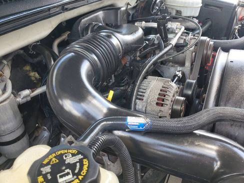 Used 2004 Chevrolet Silverado 1500 W/T RWD image 29