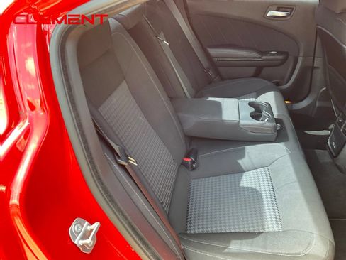 Used 2022 Dodge Charger R/T w/ Blacktop Package RWD image 32
