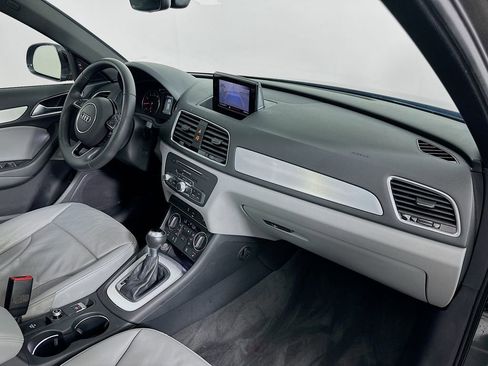 Used 2018 Audi Q3 2.0T Premium Plus w/ Premium Plus Package image 29