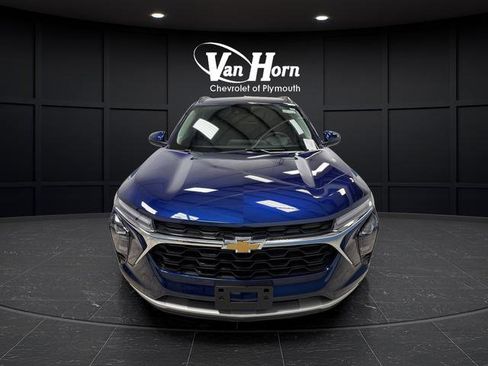 Used 2024 Chevrolet Trax LT w/ Driver Confidence Package image 10