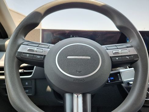 Used 2025 Hyundai Sonata SEL FWD image 19