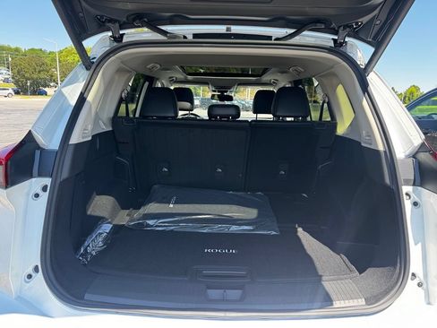 New 2026 Nissan Rogue Platinum AWD/4WD image 26