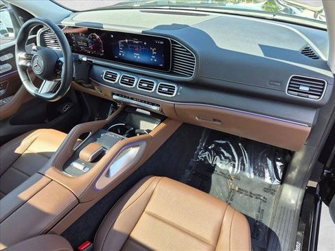 Certified 2024 Mercedes-Benz GLS 450 4MATIC image 21