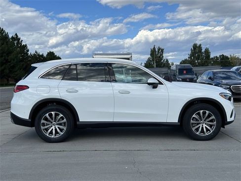 Certified 2024 Mercedes-Benz GLC 300 4MATIC image 41