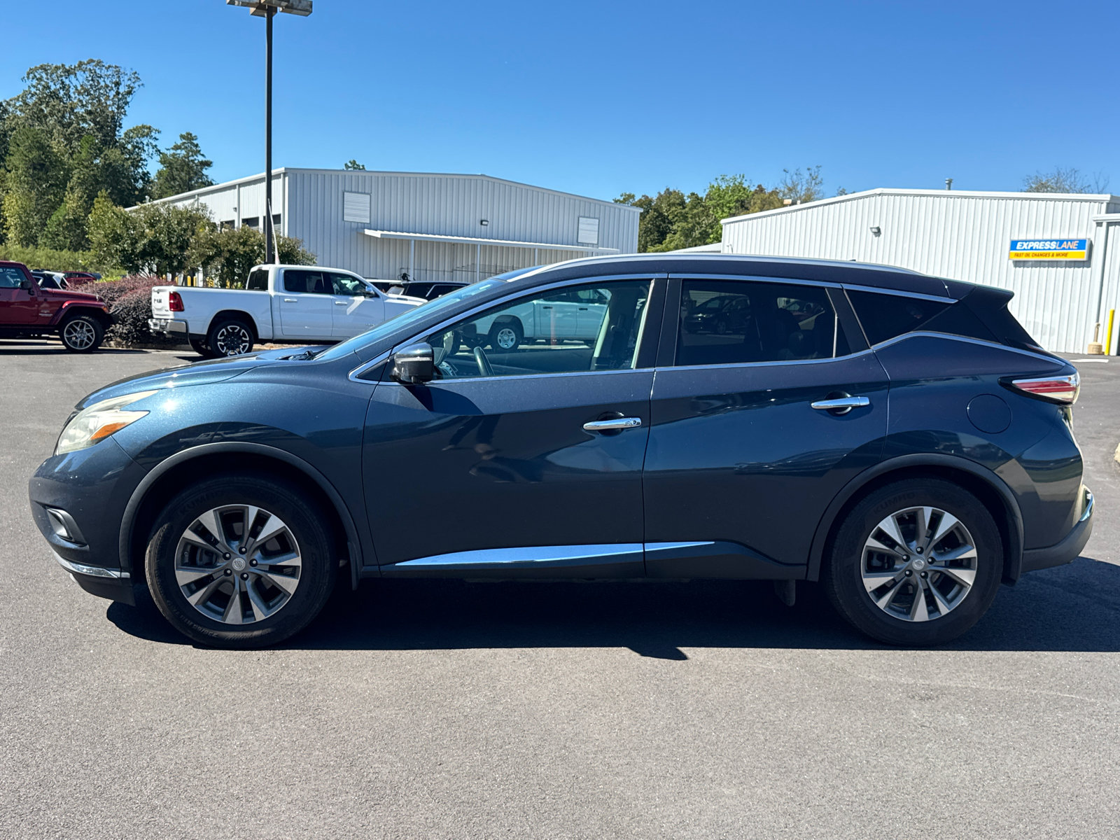 Used 2015 Nissan Murano SL w/ SL Technology Package FWD image 8