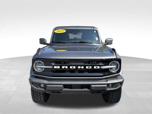 Used 2023 Ford Bronco Outer Banks AWD/4WD image 7