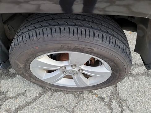 Used 2014 Jeep Patriot Latitude w/ Sun/Sound Group AWD/4WD image 24