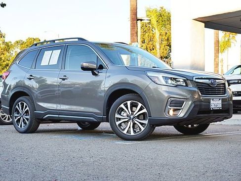 Used 2021 Subaru Forester Limited w/ Popular Package #3 image 2