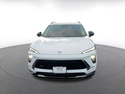 Used 2024 Buick Envision Sport Touring image 4