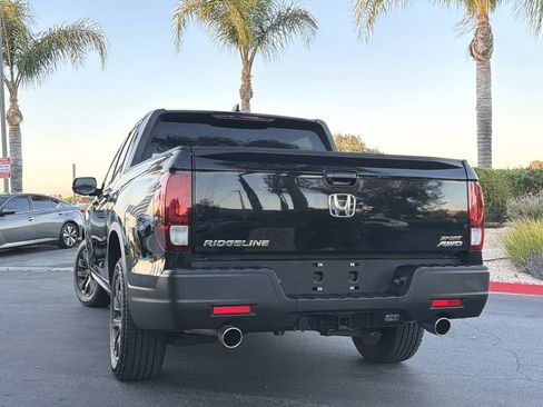 Used 2023 Honda Ridgeline Sport image 9