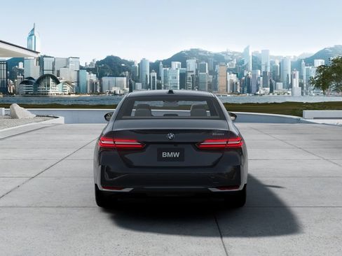 New 2027 BMW 530i RWD image 5