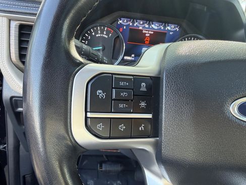 Used 2024 Ford Expedition Max Limited image 14