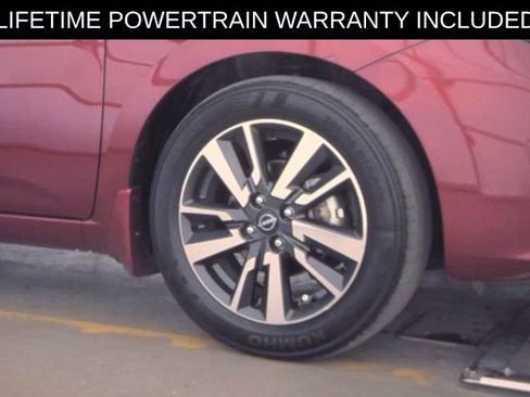 Used 2024 Nissan Versa SV w/ Trunk Package FWD image 18