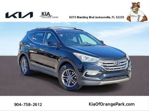 Used 2017 Hyundai Santa Fe Sport image 1