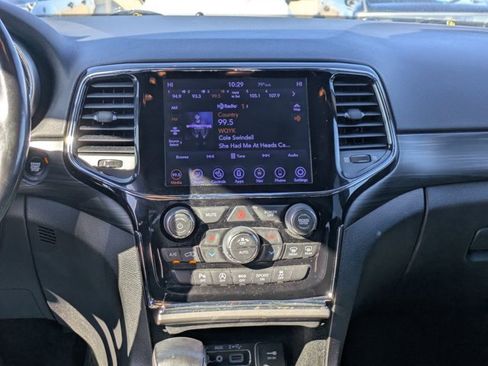 Certified 2020 Jeep Grand Cherokee Altitude image 16